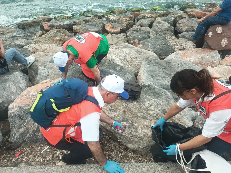 İzmir Körfezi'nde Temizlik Çalışması 1