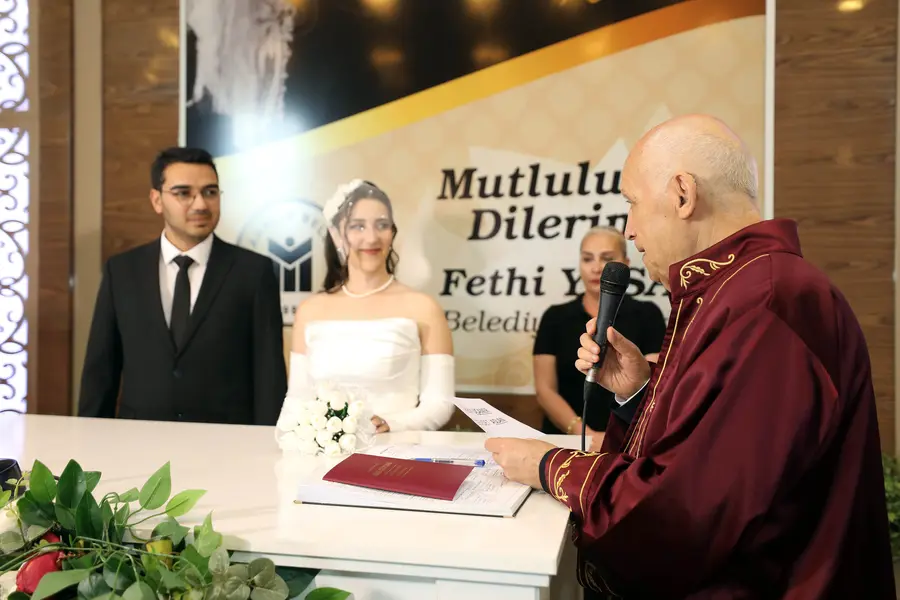 Yenimahalle'de "06.06.2026" Yoğunluğu: Bir Günde 106 Nikah Kıyıldı 2