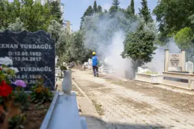 Büyükşehir’den toplu kullanım alanlarına ilaçlama çalışması (1)