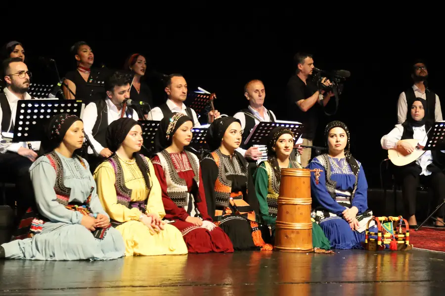 Bursa'da "Kuzeyin Ezgileri" Konseri 1 Bursa'da "Kuzeyin Ezgileri" Konseri 1