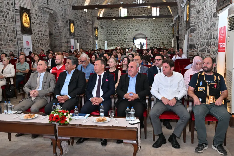 Manisa'da Sivil Katılım Zirvesi 1 Manisa'da Sivil Katılım Zirvesi 1