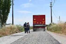Salihli’de 5 Mahalleyi Bağlayan Yol Baştan Sona Yenilendi (2)