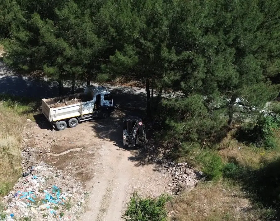 Muğla'da Büyükşehir Kaçak Dökümle Mücadelede Drone 1 Muğla'da Büyükşehir Kaçak Dökümle Mücadelede Drone 1