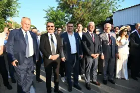 Manisa Büyükşehir Belediyesi Heyeti Güzelyurt Portakal Festivali’ne Katıldı (1)