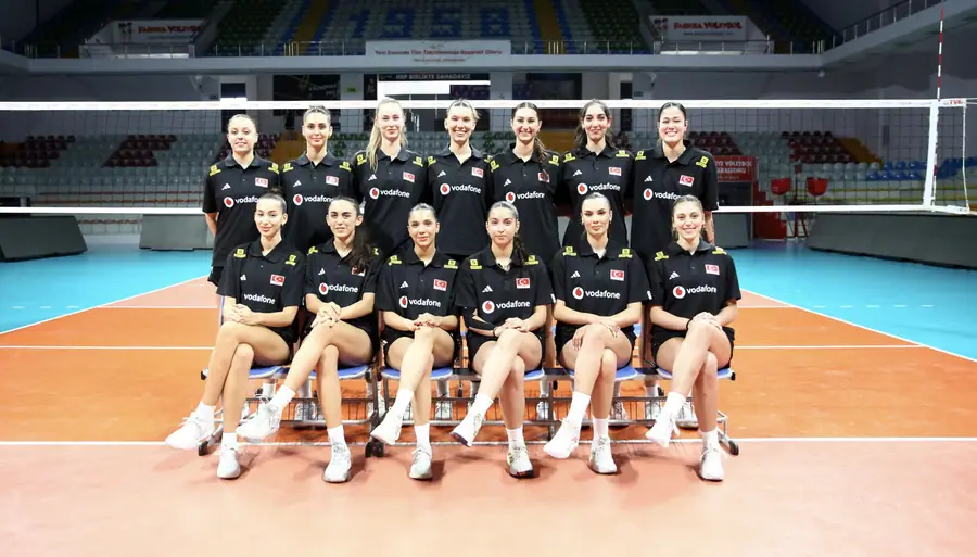 U22 Kadın Milli Takımı Avrupa Şampiyonası Hazırlıkları İçin Bursa'da Kampa Girdi 1 U22 Kadın Milli Takımı Avrupa Şampiyonası Hazırlıkları İçin Bursa'da Kampa Girdi 1