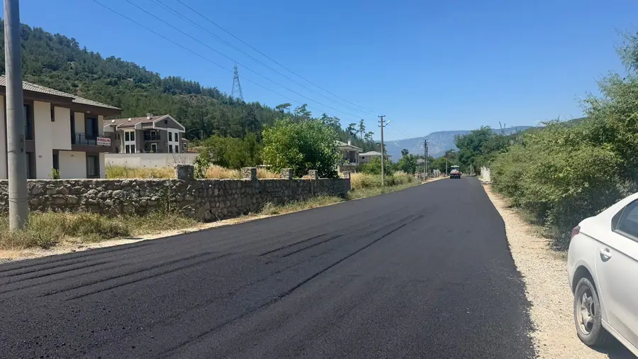 Muğla Büyükşehir Belediyesi'nden Marmaris'te Yol Çalışması 1 Muğla Büyükşehir Belediyesi'nden Marmaris'te Yol Çalışması 1