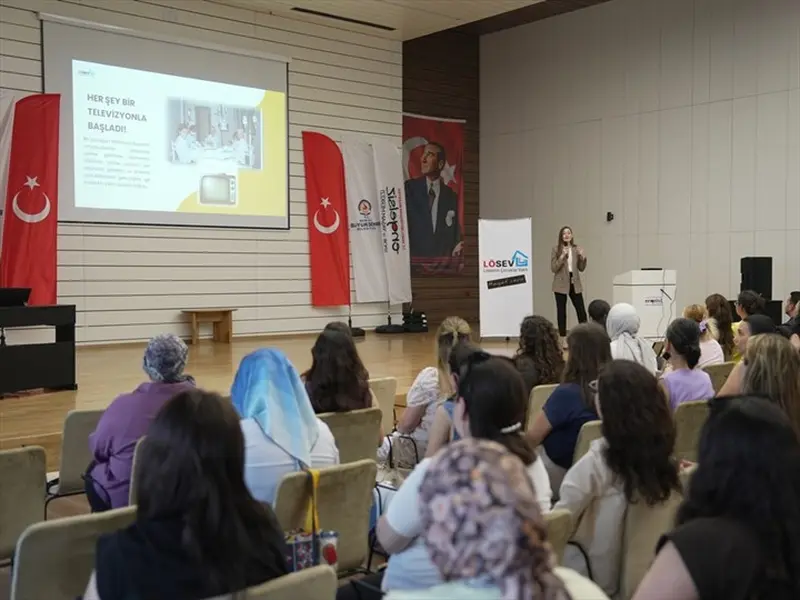 Denizli Büyükşehir ve LÖSEV'den Lösemi Farkındalık Semineri 1 Denizli Büyükşehir ve LÖSEV'den Lösemi Farkındalık Semineri 1