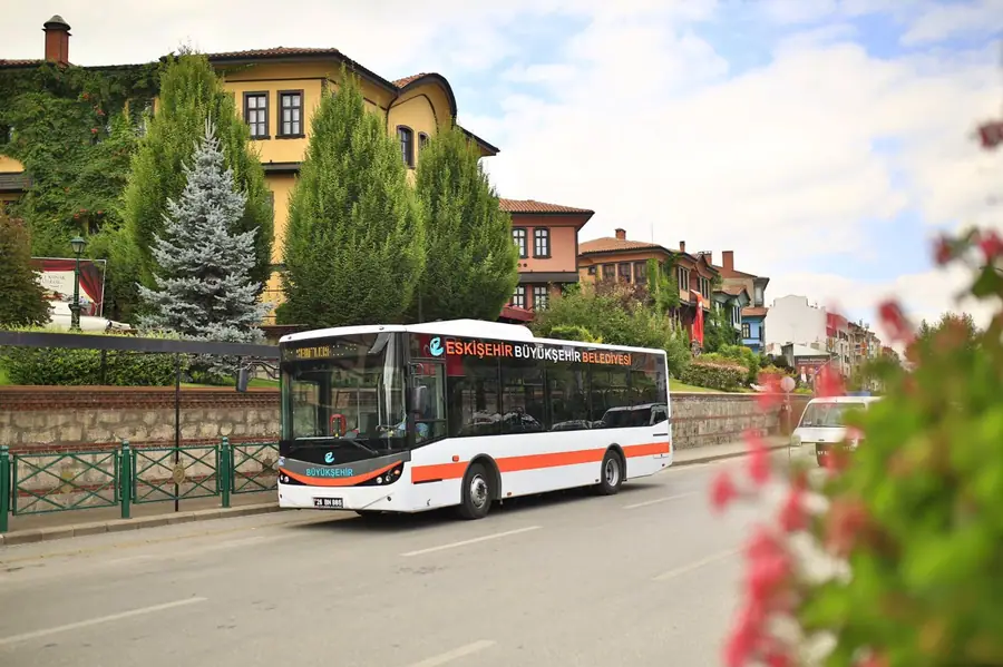 Eskişehir'de Toplu Ulaşımda Yaz Dönemi Düzenlemesi 1 Eskişehir'de Toplu Ulaşımda Yaz Dönemi Düzenlemesi 1