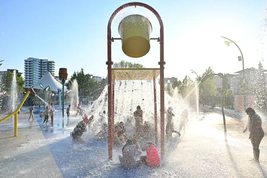 Manisa'da Fresh Park Hizmete Açıldı 1 Manisa'da Fresh Park Hizmete Açıldı 1