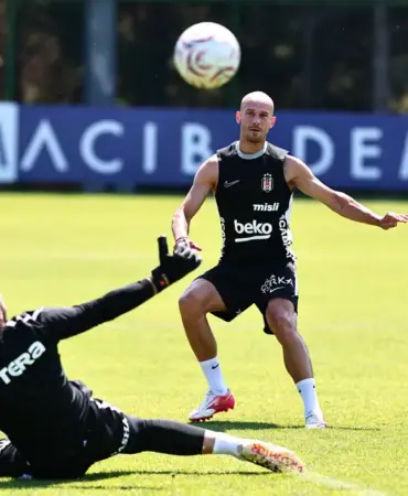 Beşiktaş, İstanbul Etabını Tamamladı, Bratislava'ya Gidiyor 17 beşiktaş antrenman (4)