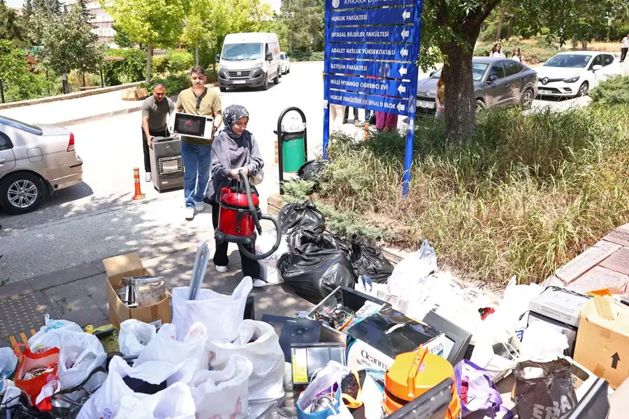Çankaya Belediyesi Bir Yılda 47,4 Ton Elektronik Atık Topladı 1 Çankaya Belediyesi Bir Yılda 47,4 Ton Elektronik Atık Topladı 1