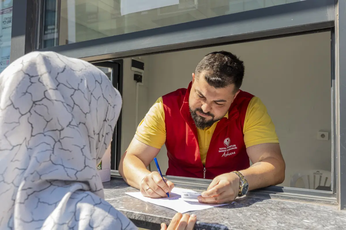 Mersin’de Hamile Bakım Sütü Projesi: 98 Bin Paket Dağıtıldı 1 Mersin’de Hamile Bakım Sütü Projesi: 98 Bin Paket Dağıtıldı 1