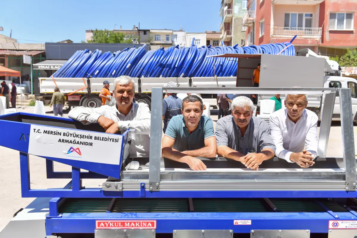 Mersin Büyükşehir’den Gülnarlı Üreticilere Destek 1 Mersin Büyükşehir’den Gülnarlı Üreticilere Destek 1