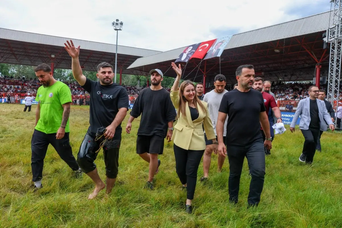 665. Kırkpınar Yağlı Güreşleri'nde Başpehlivanlığı Erkan Taş Kazandı 1 665. Kırkpınar Yağlı Güreşleri'nde Başpehlivanlığı Erkan Taş Kazandı 1