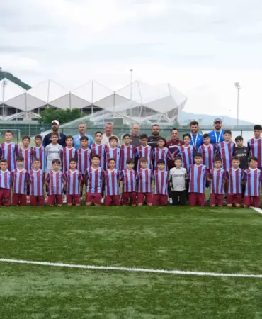 Şener Çınar Anısına Düzenlenen Trabzonspor Yaz Kampı Başladı 9 Trabzonspor Futbol Okulları 1