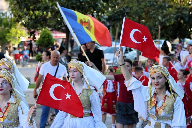 Kocaeli Uluslararası Balkan Halk Oyunları Festivali Düzenlendi 1