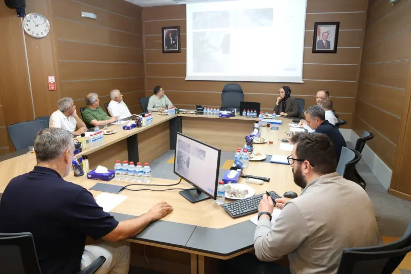 Kocaeli Büyükşehir Belediyesi Encümeninden Trafik ve Çevre İhlallerine Para Cezası 1