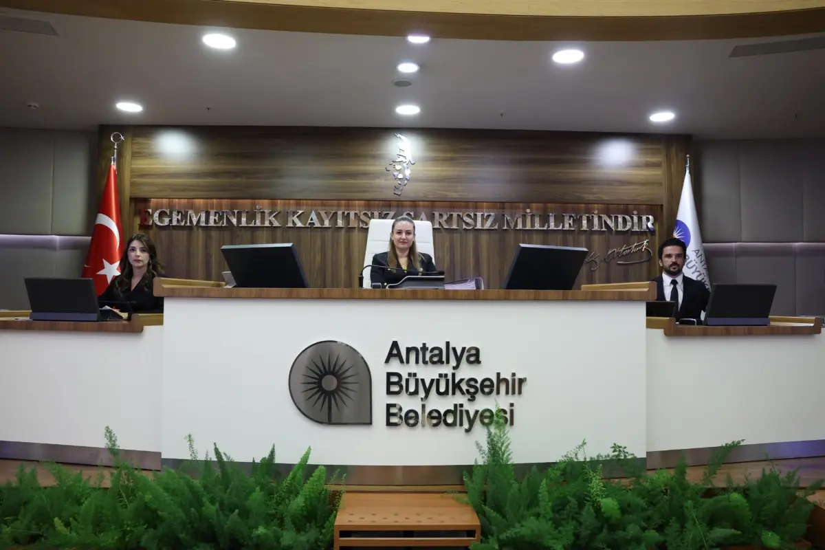 Antalya Büyükşehir Belediyesi Meclisinde Ulaşım ve Altyapı Yatırımları Değerlendirildi 1 Antalya Büyükşehir Belediyesi Meclisinde Ulaşım ve Altyapı Yatırımları Değerlendirildi 1