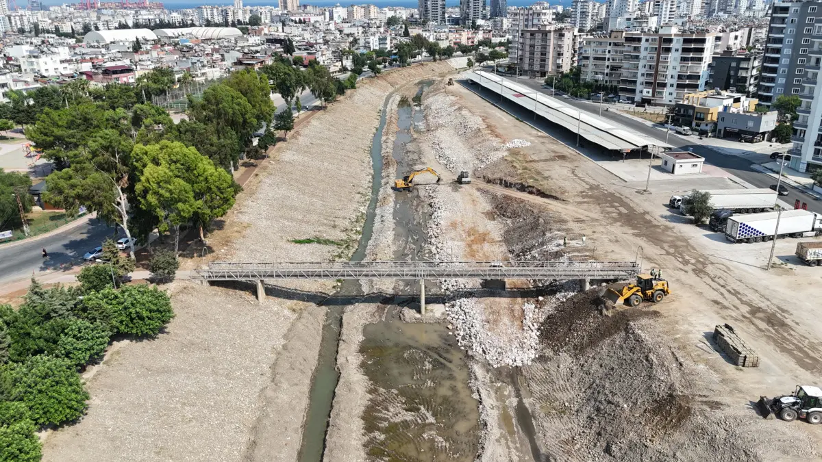 Mersin'de Müftü Deresi Yaşam Vadisi Projesi'nin İlk Etap Çalışmaları Başladı 1