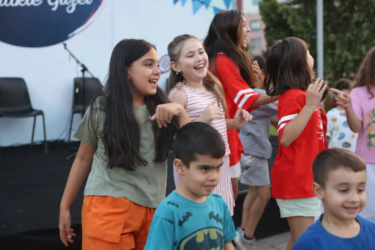 Osmangazi'de Mahalle Şenlikleri Doğanbey Mahallesi'nde Gerçekleştirildi 1 Osmangazi'de Mahalle Şenlikleri Doğanbey Mahallesi'nde Gerçekleştirildi 1