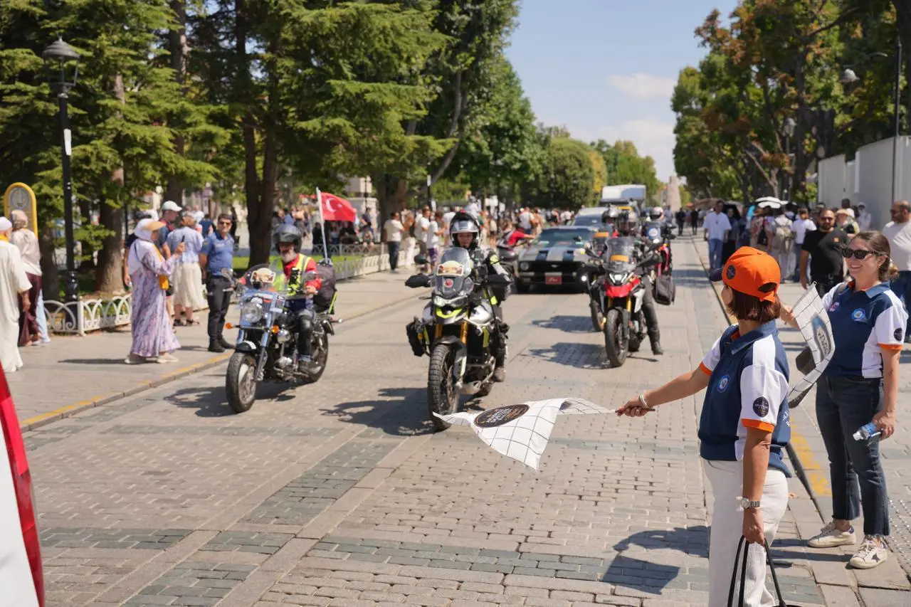 11 Şehri Kapsayan Anadolu Dostluk Rallisi İstanbul'dan Başladı 1 11 Şehri Kapsayan Anadolu Dostluk Rallisi İstanbul'dan Başladı 1