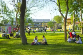 1785740265_stanbul_Bilgi___niversitesi__2_