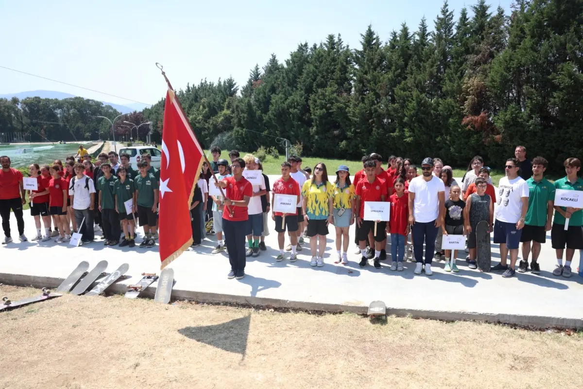 Bursa'da ANALİG Kaykay Türkiye Şampiyonası Başladı 1 Bursa'da ANALİG Kaykay Türkiye Şampiyonası Başladı 1