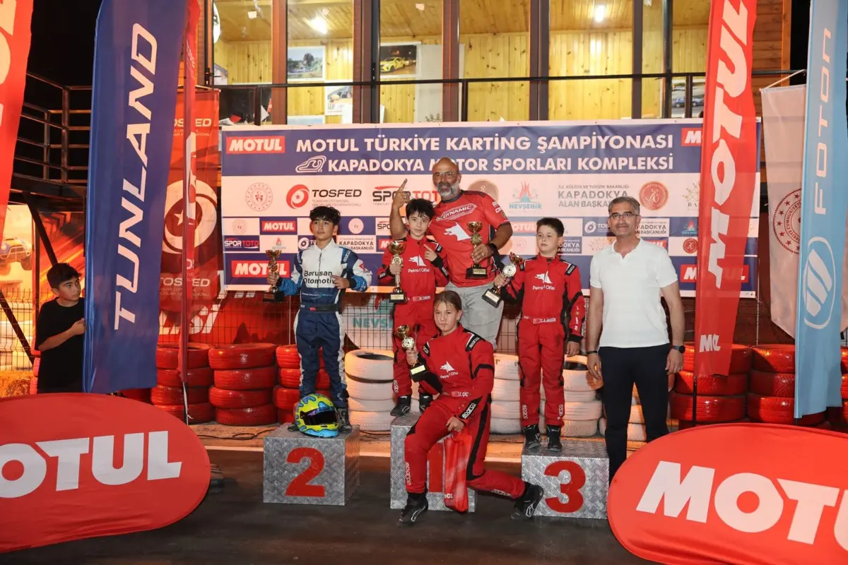 Türkiye Karting Şampiyonası 4. Ayak Yarışları Nevşehir'de Tamamlandı 1 Türkiye Karting Şampiyonası 4. Ayak Yarışları Nevşehir'de Tamamlandı 1