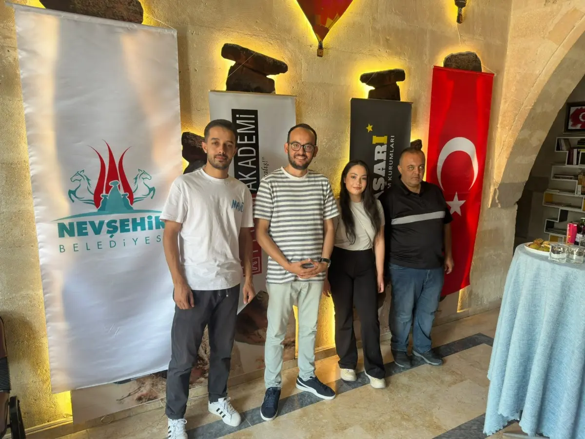 Nevşehir’de YKS Adaylarına Yönelik Tercih Danışmanlığı Etkinliği Düzenlendi 1 Nevşehir’de YKS Adaylarına Yönelik Tercih Danışmanlığı Etkinliği Düzenlendi 1