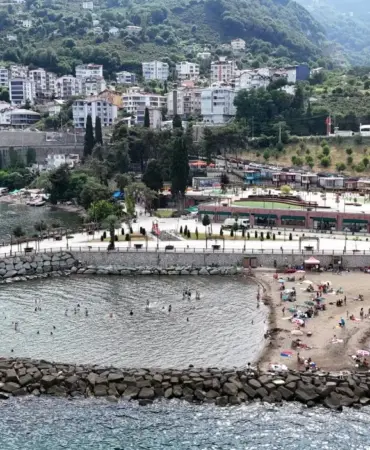 Ordu'da Yıkılan Gökdelenlerin Yerindeki Kumsal Halka Açıldı 2 ordu kumsal 1d2ff5d8 2