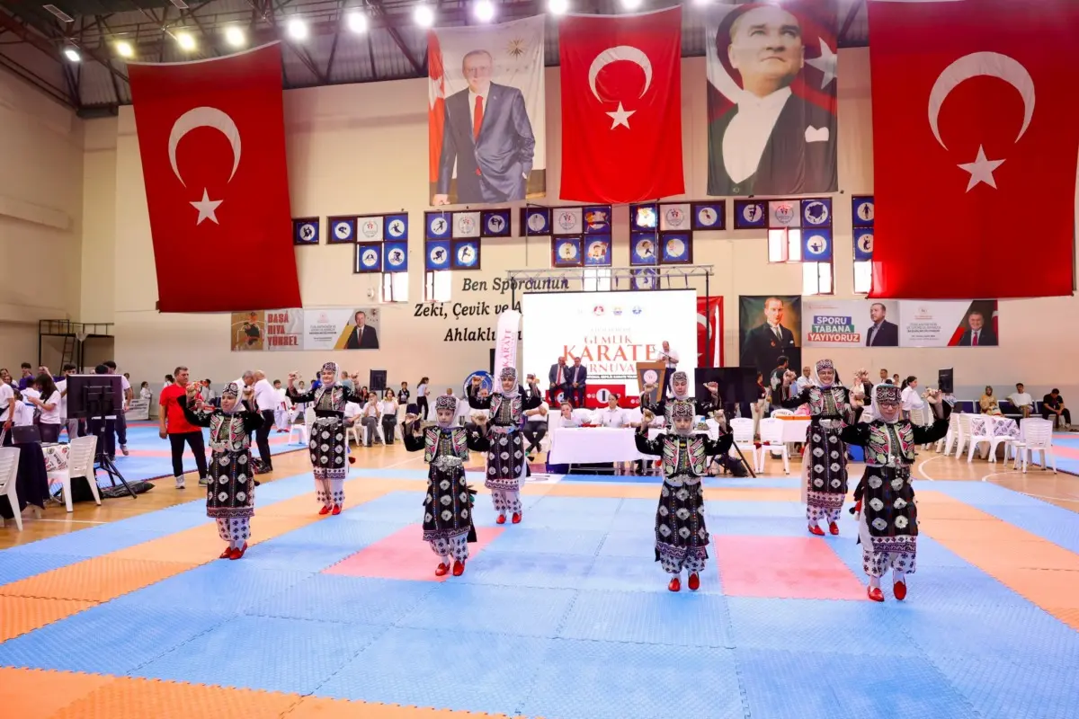 Uluslararası Gemlik Karate Turnuvası Sona Erdi 1 Uluslararası Gemlik Karate Turnuvası Sona Erdi 1