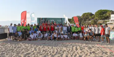 Balıkesir'de Düzenlenen U18 Plaj Voleybolu Şampiyonası Sona Erdi 3 Plaj Voleybolu U18 Kulüpler Türkiye Şampiyonası'nda Şampiyon TVF Spor Lisesi 1