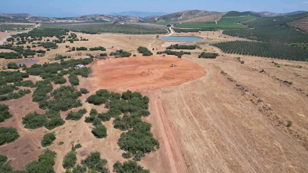 Salihli'ye Hayvancılık, Sulama ve Yangınlara Müdahale Amaçlı Gölet 1 Salihli'ye Hayvancılık, Sulama ve Yangınlara Müdahale Amaçlı Gölet 1
