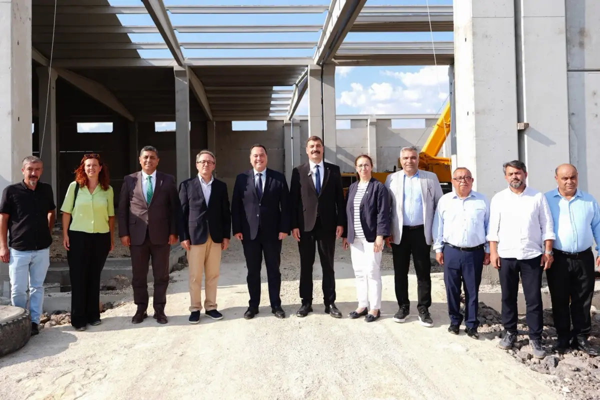 Kula'da TMO Hububat Alım Noktası İnşaatı Sürüyor 1 Kula'da TMO Hububat Alım Noktası İnşaatı Sürüyor 1