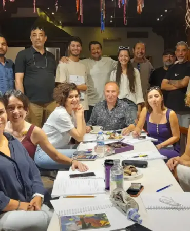 Eskişehir Şehir Tiyatroları'nda "Karanlıktan Bahsetmek Yok" Mesaisi 3 ŞEHİR TİYATROLARINDA “KARANLIKTAN BAHSETMEK YOK” (1)