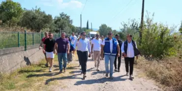 Başkan Mandalinci Saha Çalışmalarını Karaova’da sürdürdü 7 Başkan Mandalinci Saha Çalışmalarını Karaova’da sürdürdü (3)