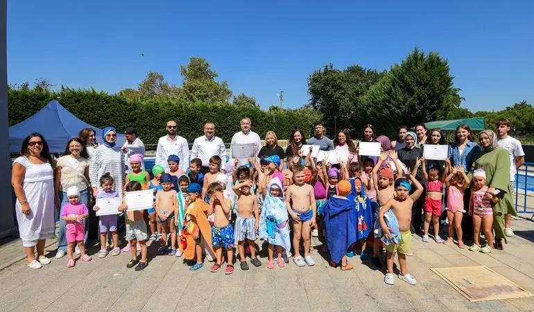 Yüzme Eğitimi Sertifika Töreni (2)