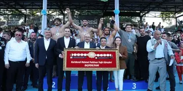 Kurtdereli Yağlı Güreşleri'nde Başpehlivan Mustafa Taş oldu (2)