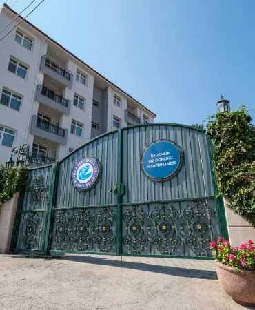 Bademlik Kız Öğrenci Misafirhanesi’nde Yeni Dönem Başvuruları Başlıyor 8 BADEMLİK KIZ ÖĞRENCİ MİSAFİRHANESİ’NDE YENİ DÖNEM BAŞVURULARI BAŞLIYOR (5)