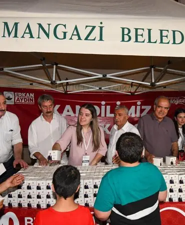 Osmangazi’de Mevlit Kandili’nde Kandil Simidi İkramı 9 Kandil Simidi İkramı (1)