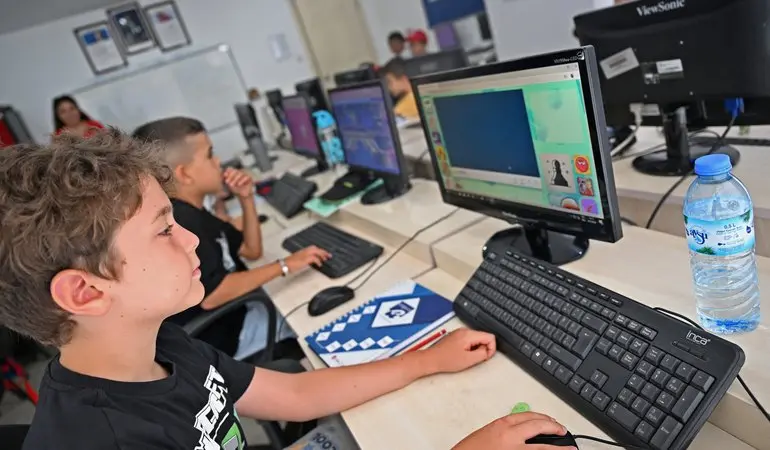 Antalya’da Yeni Dönem Ücretsiz Eğitim ve Kurs Başvuruları Başlıyor 6 atasem 8d5d4f5d (1)