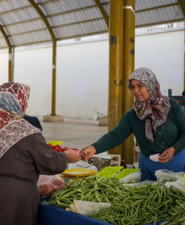Etimesgut’ta Üretici Pazarlarının İlk Durağı Alsancak Oldu 5 etimesgut köylü pazarı