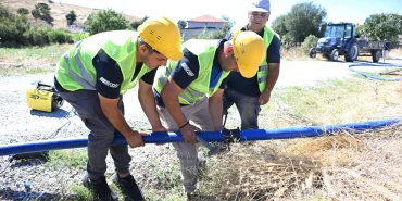 Selendi Beypınar’da 2 Kilometrelik İçme Suyu Hattı Yenileniyor 24 Selendi Beypınar Mahallesi’nde Eski Hatlar Tarihe Karışıyor (2)