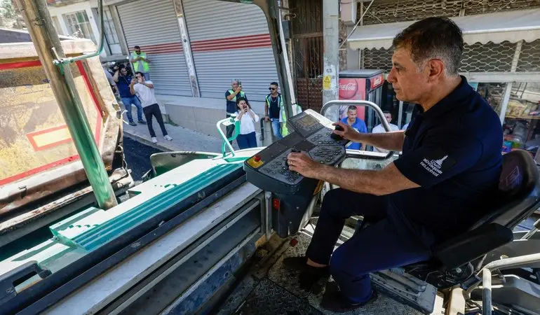 2 milyar liralık yatırımla İzmir yollarında büyük yenileme 2