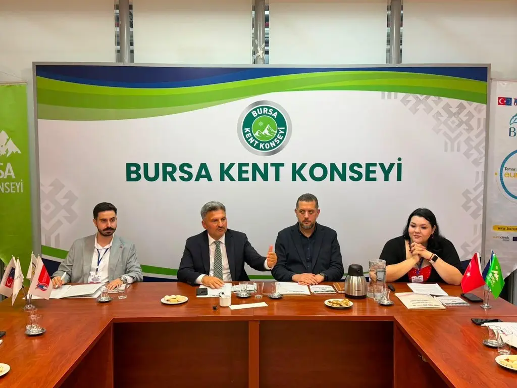 Bursa’da Gençler Afetlere Karşı Dayanıklılık İçin Projede Buluştu 1 Bursa’da Gençler Afetlere Karşı Dayanıklılık İçin Projede Buluştu 1