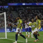 fenerbahçe lyon 545d4f 2