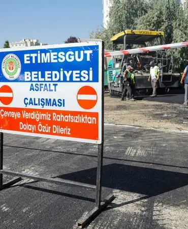 Etimesgut’ta Asfalt Çalışmaları İlçe Genelinde Sürüyor 11 etimesgut asfalt çalışması 5d45d41s