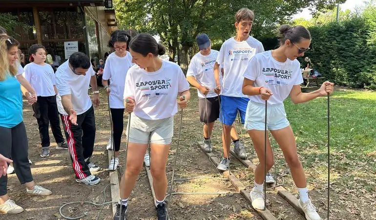 Sakarya’da Türkiye ve Bulgaristan’dan Çocuklar Spor Etkinliğinde Buluştu 1 Buyuksehir-in-ev-sahipliginde-Turkiye-ve-Bulgaristan-dan-cocuklar-sporun-ortak-dilinde-bul-02